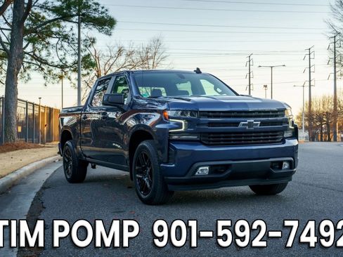 Used 2022 Chevrolet Silverado 1500 RST w/ LPO, Blackout Package image 3