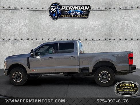 Used 2023 Ford F250 Lariat w/ Lariat Ultimate Package image 2