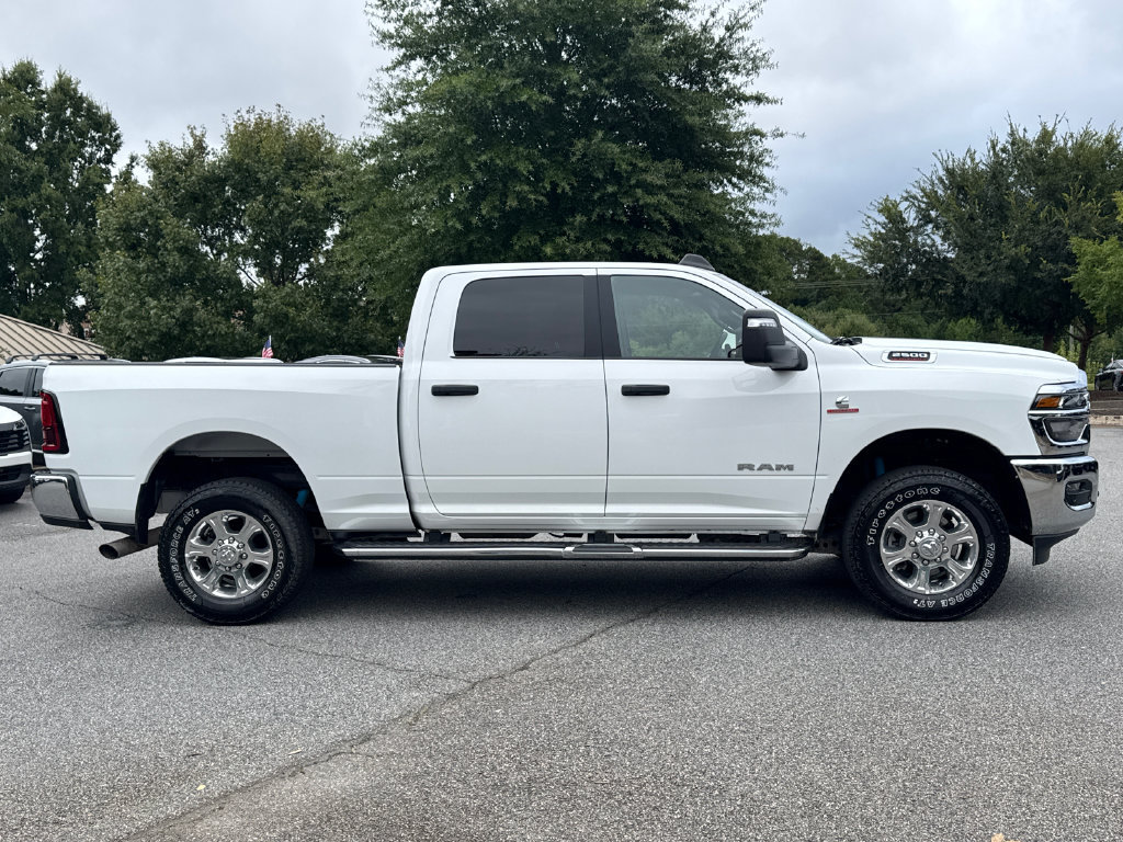 Used 2025 RAM 2500 Big Horn AWD/4WD image 6