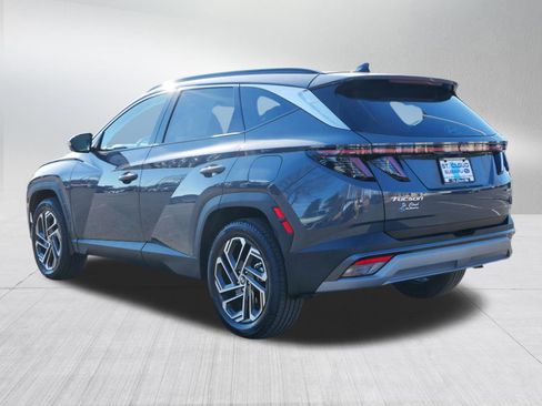 Used 2025 Hyundai Tucson Limited image 5