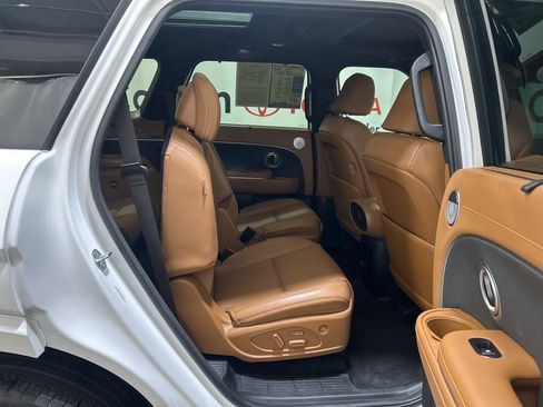 Used 2026 Hyundai Palisade Calligraphy AWD/4WD image 16