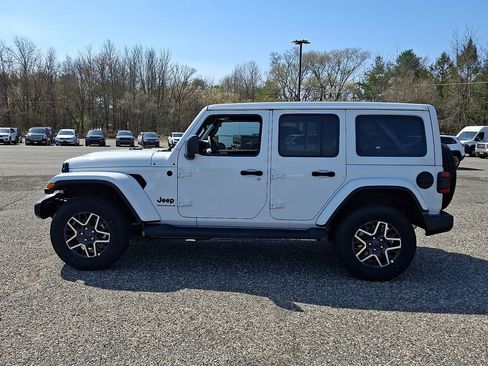 New 2026 Jeep Wrangler Sahara image 5