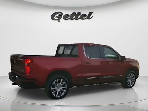 Used 2022 Chevrolet Silverado 1500 High Country w/ High Country Premium Package image 8