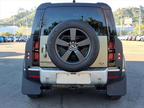 Used 2020 Land Rover Defender 110 HSE image 5