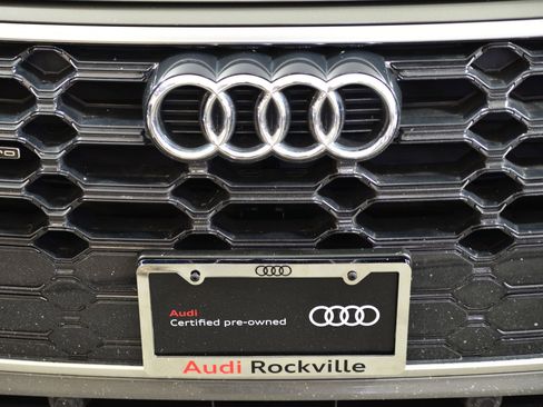 Certified 2023 Audi Q5 2.0T Premium w/ Convenience Package image 14