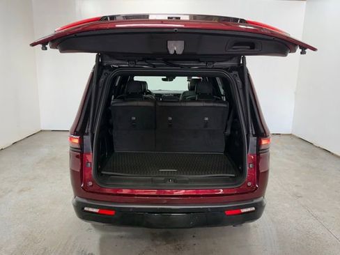 New 2026 Jeep Grand Wagoneer 4WD image 8