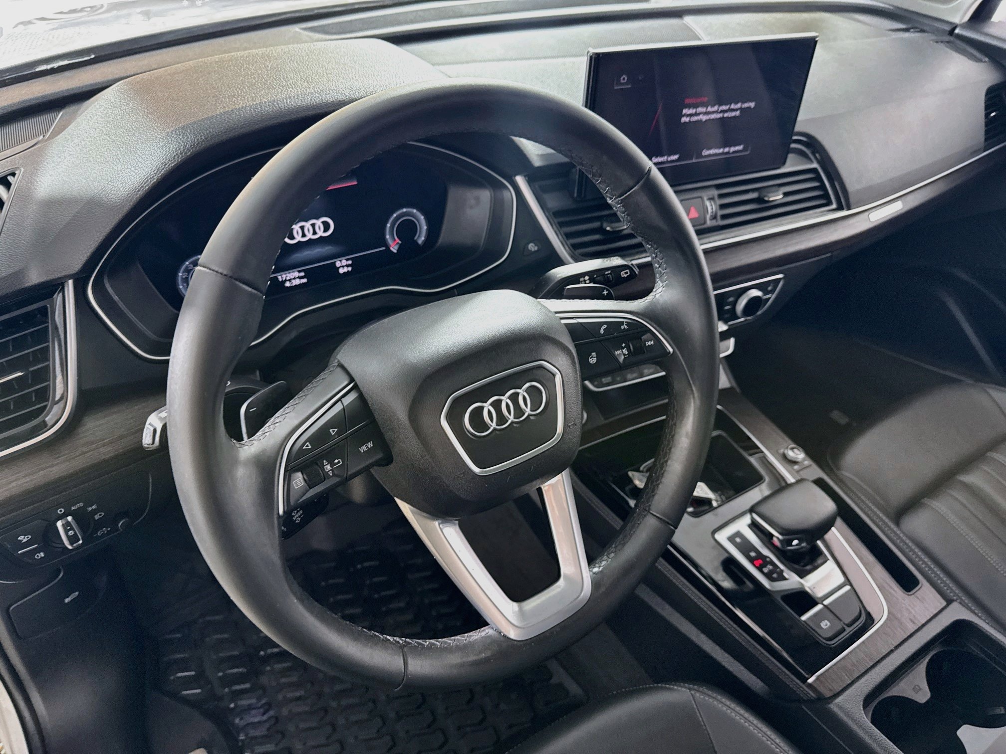 Used 2023 Audi Q5 2.0T Premium Plus w/ Premium Plus Package AWD/4WD image 11