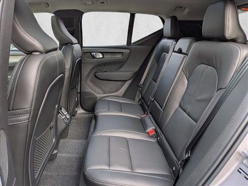 New 2026 Volvo XC40 B4 Plus w/ Climate Package image 16