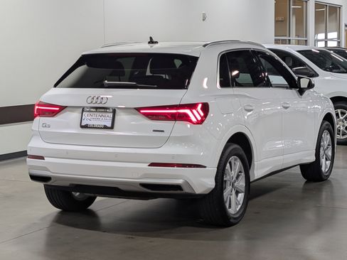 Used 2023 Audi Q3 2.0T Premium image 3