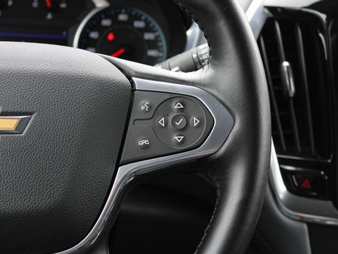 Used 2020 Chevrolet Traverse LT w/ Driver Confidence II Package image 33