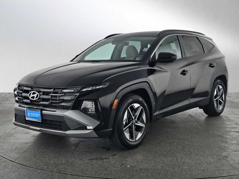 Used 2025 Hyundai Tucson SEL FWD image 7