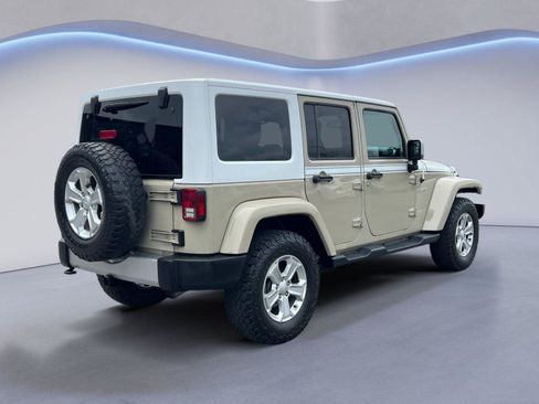Used 2017 Jeep Wrangler Unlimited Sahara w/ Quick Order Package 24E Chief AWD/4WD image 3