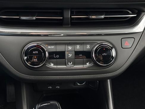 New 2026 Buick Envista Preferred w/ Convenience I Package FWD image 25