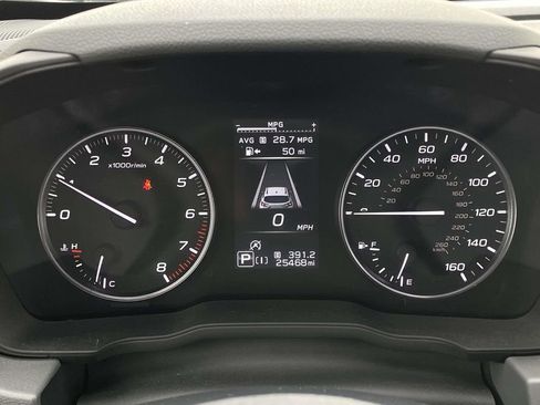 Used 2024 Subaru Crosstrek 2.0i Premium image 14