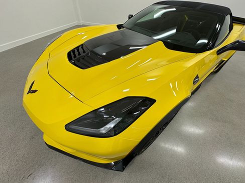 Used 2016 Chevrolet Corvette Z06 w/ C7.r Special Edition image 14