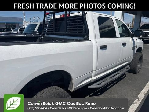 Used 2018 RAM 2500 Tradesman w/ Chrome Appearance Group AWD/4WD image 3