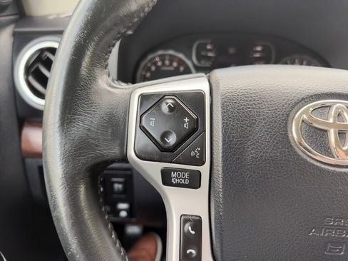 Used 2019 Toyota Tundra Limited w/ Limited Premium Package AWD/4WD image 7