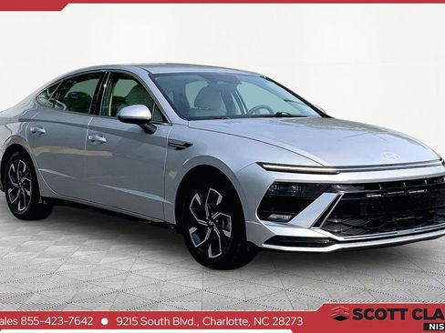Used 2024 Hyundai Sonata SEL FWD image 1