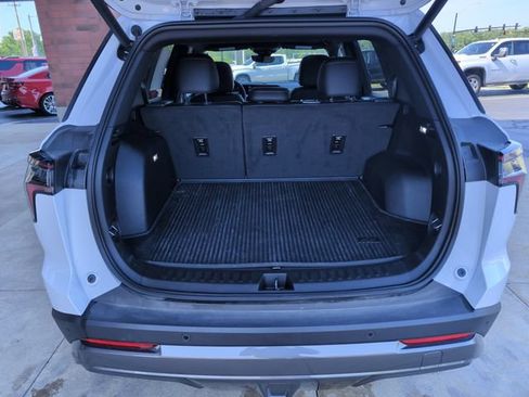 Used 2026 Chevrolet Equinox ACTIV w/ Safety and Technology Package AWD/4WD image 22