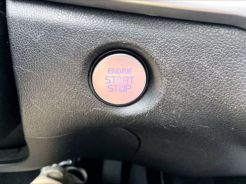 Certified 2024 Kia Sorento S image 34