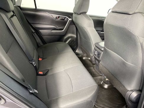 Used 2024 Toyota RAV4 LE AWD/4WD image 12