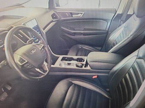 Used 2023 Ford Edge SEL AWD/4WD image 8