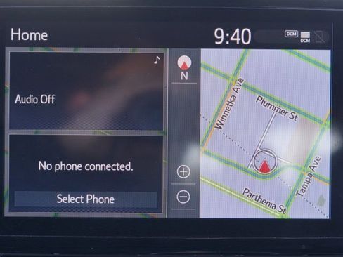 Used 2023 Toyota Sienna XSE image 24