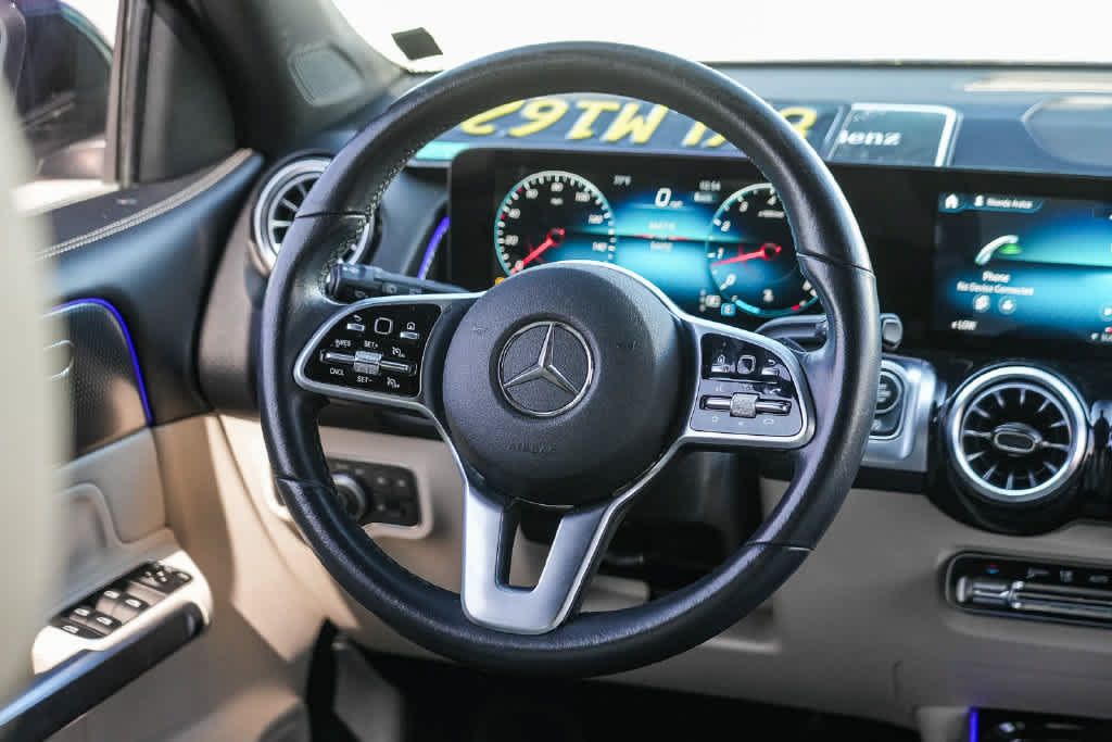 Used 2022 Mercedes-Benz GLB 250 image 15