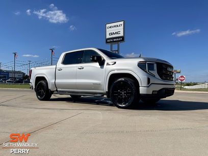 Used 2022 GMC Sierra 1500 Elevation w/ Elevation Premium Package