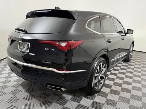 Used 2022 Acura MDX SH-AWD w/ Technology Package image 9