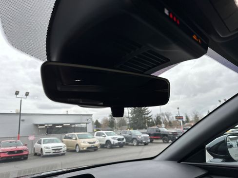 Certified 2025 MAZDA MAZDA3 s Sport image 16