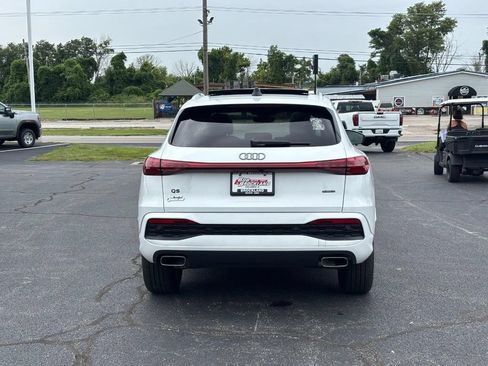 Used 2025 Audi Q5 Premium w/ Convenience Package AWD/4WD image 4