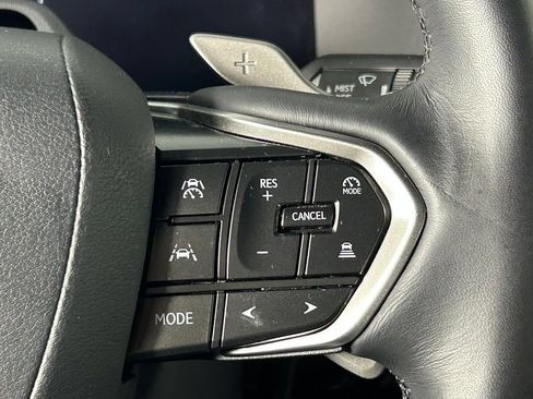 Used 2025 Lexus GX 550 w/ Cold Area Package AWD/4WD image 33