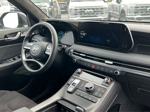 Used 2025 Hyundai Palisade Calligraphy AWD/4WD image 19