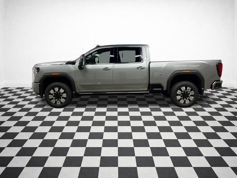 New 2026 GMC Sierra 2500 Denali w/ Denali Reserve Package AWD/4WD image 5