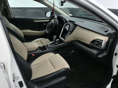 Used 2020 Subaru Outback Limited AWD/4WD image 11