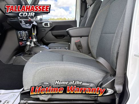 Used 2026 Jeep Wrangler Unlimited Sport AWD/4WD image 13