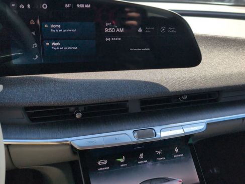 Used 2025 Lucid Air Grand Touring AWD/4WD image 23