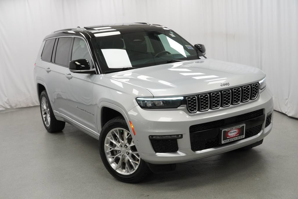 Used 2021 Jeep Grand Cherokee L Summit w/ Luxury Tech Group V AWD/4WD image 15