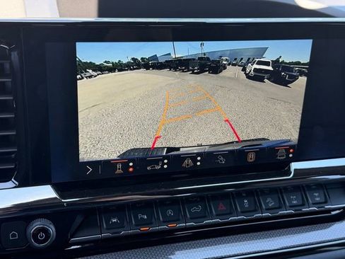 New 2026 Chevrolet Silverado 1500 ZR2 AWD/4WD image 24