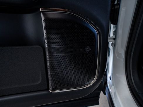 Used 2023 Rivian R1S Adventure image 47