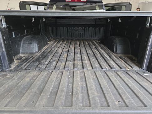 Used 2025 GMC Sierra 1500 Elevation w/ Elevation Premium Package AWD/4WD image 12