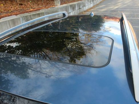 Used 2008 Volvo V50 T5 image 7