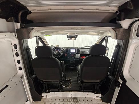 Used 2023 RAM ProMaster 2500 FWD image 26