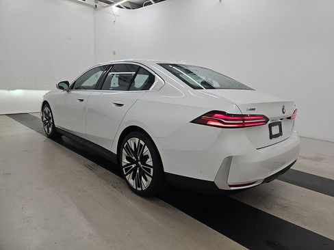 Used 2026 BMW 540i xDrive AWD/4WD image 6