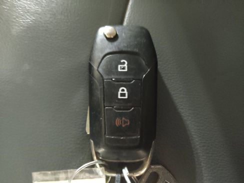 Used 2021 Ford F150 XL w/ Max Trailer Tow Package RWD image 32