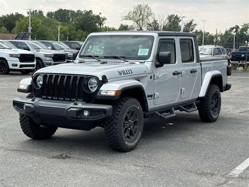 Used 2022 Jeep Gladiator Willys image 7