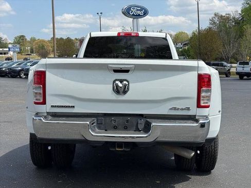 Used 2022 RAM 3500 Big Horn AWD/4WD image 5