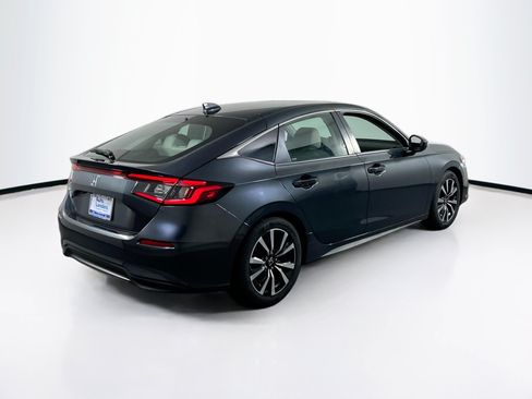 Used 2023 Honda Civic EX-L image 5