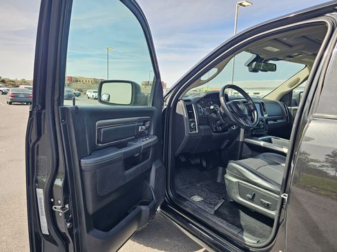 Used 2018 RAM 1500 Sport w/ Sport Premium Group AWD/4WD image 17
